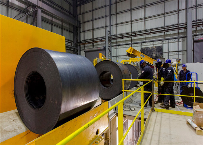 S235JR Black Hot Rolled Steel Coil Pickling and Oil Hot Rolled Steel Coil